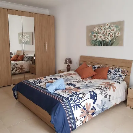 Suan * Is-Swieqi