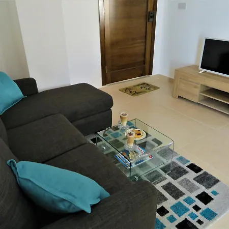 Suan Apartment *