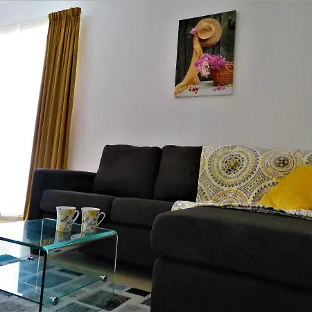 Apartment Suan *